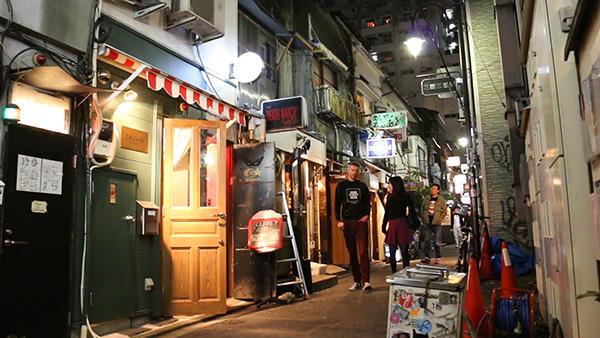 Golden Gai Bar Hopping