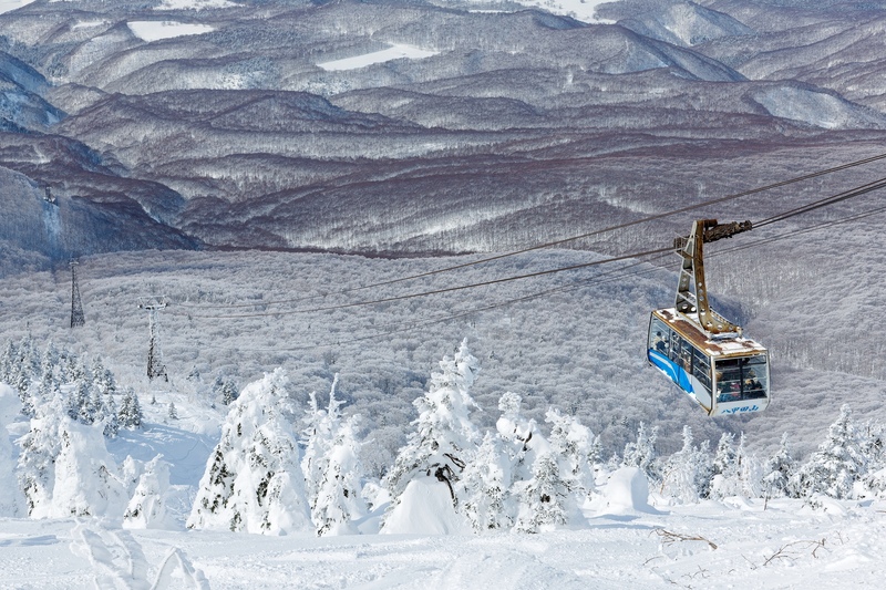 Hakkoda Snow Monster Trekking