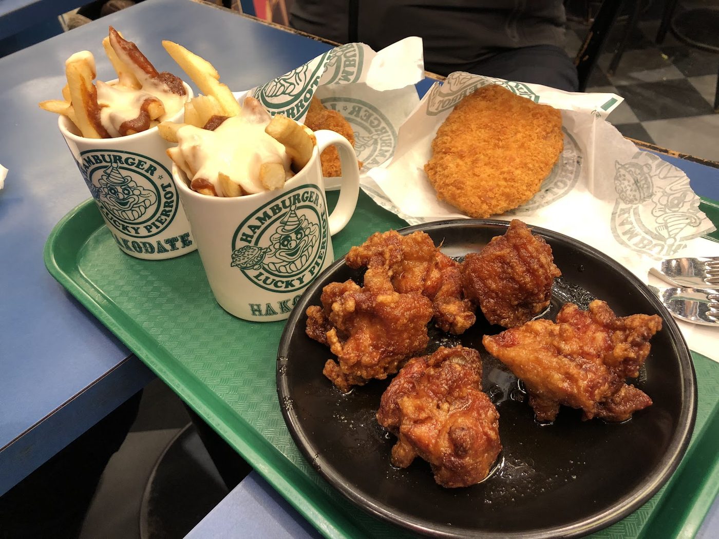 Hakodate Lucky Pierrot Burger