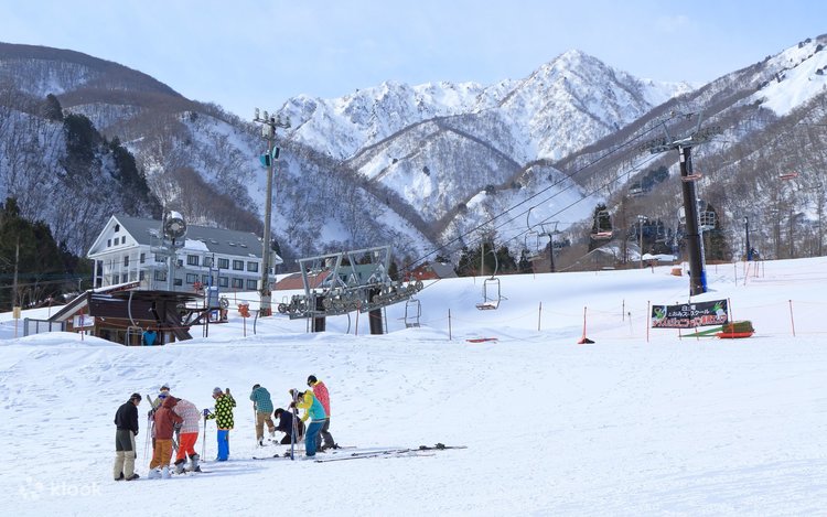 Hakuba (Olympic Ski Village)