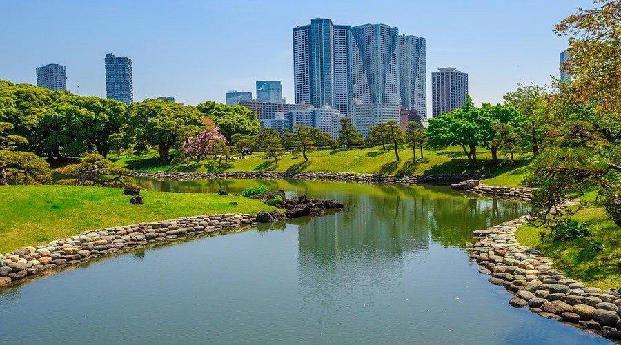 Hamarikyu Gardens