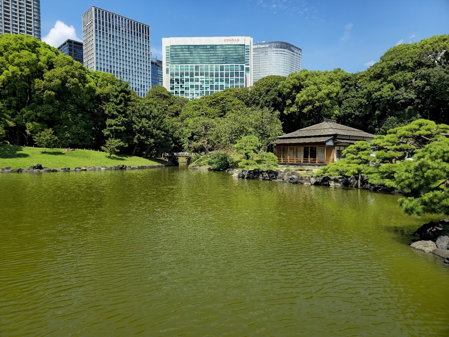 Hama Rikyu to Tsukiji Walk