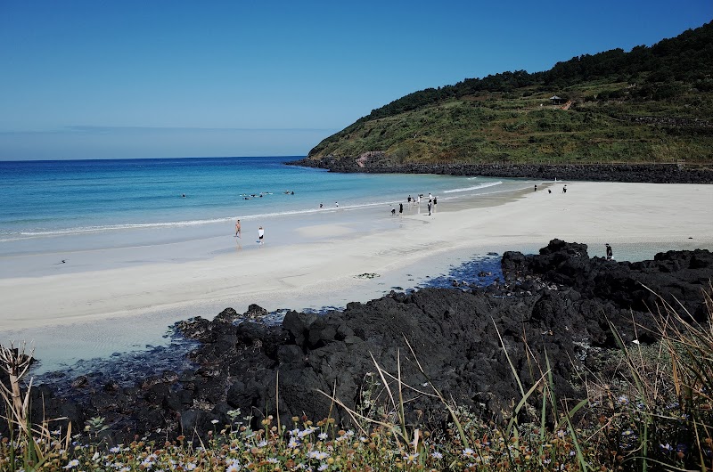 Hamdeok Beach (Seoubong)