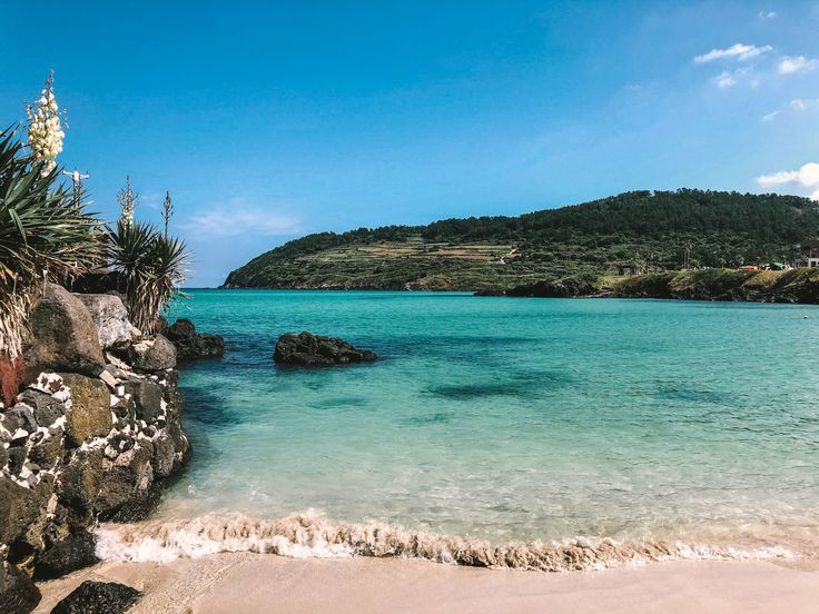 Hamdeok Beach (Seoubong)