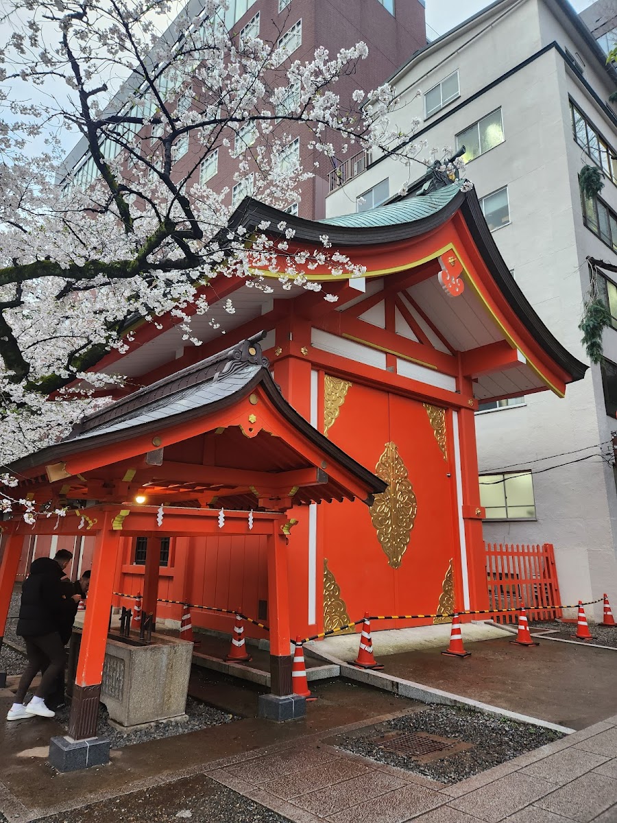 Hanazono Shrine