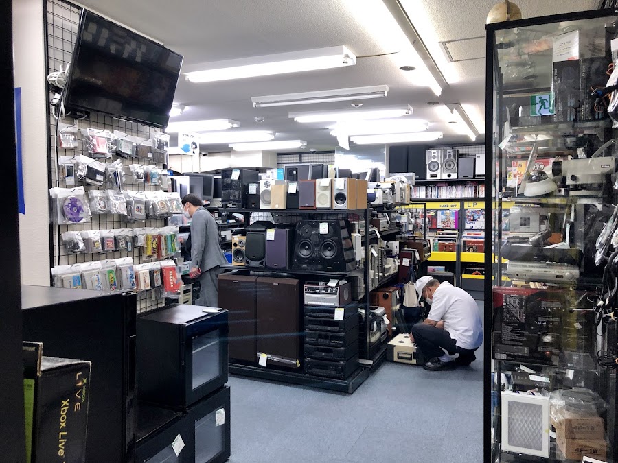 Hard Off Akihabara