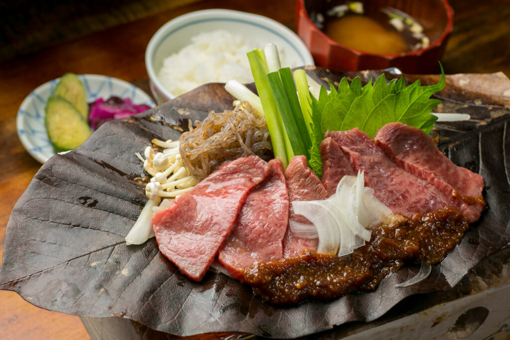 Hida Beef Houba Miso Set
