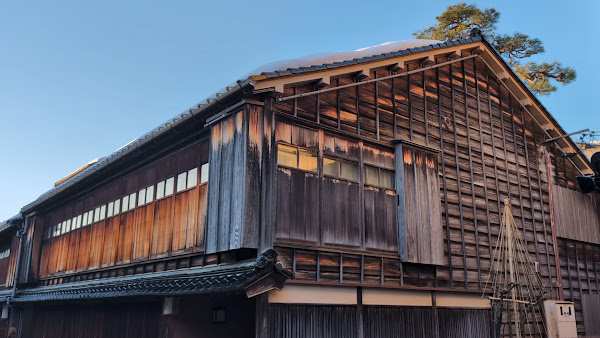 Higashi Chaya District