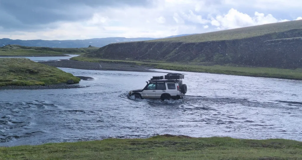 Highlands F-Road Drive