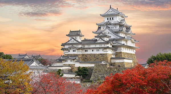 Himeji Castle Autumn Foliage