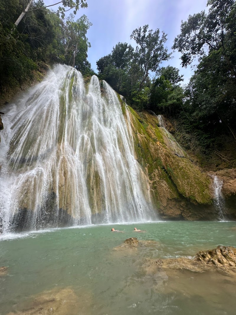 Horseback Ride to El Limón