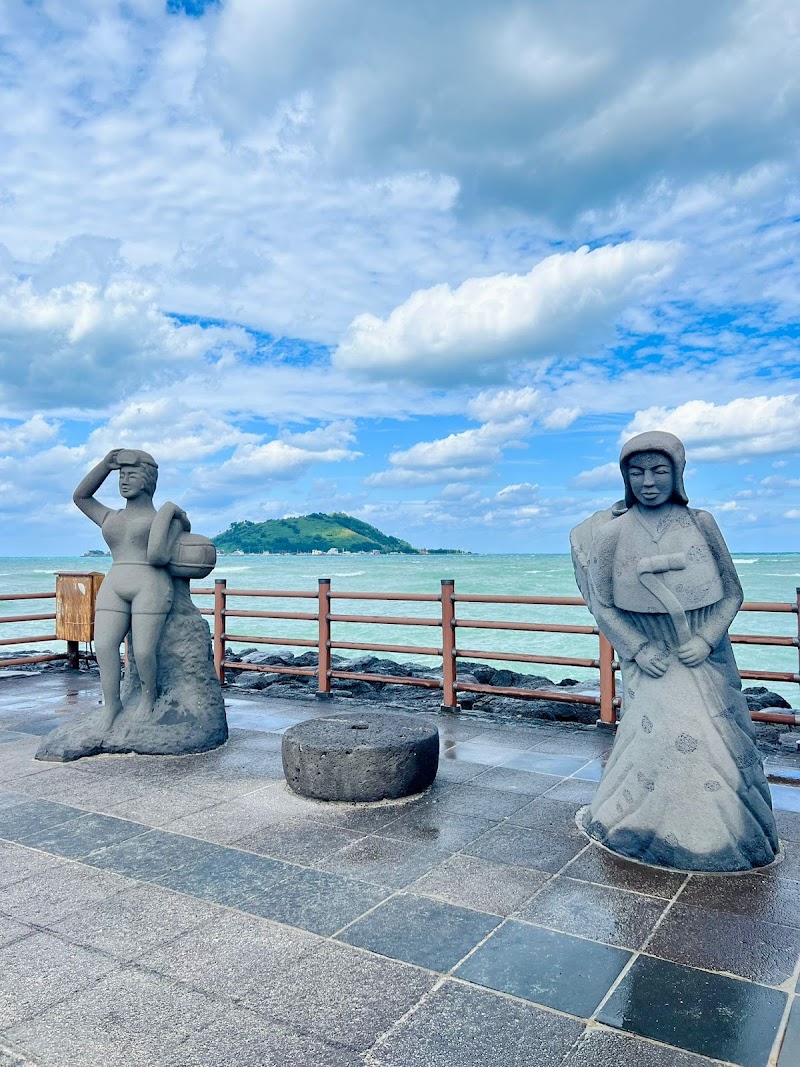 Hyeopjae Beach