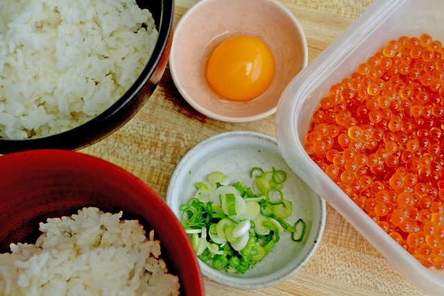 Ikura Don (Salmon Roe Bowl)