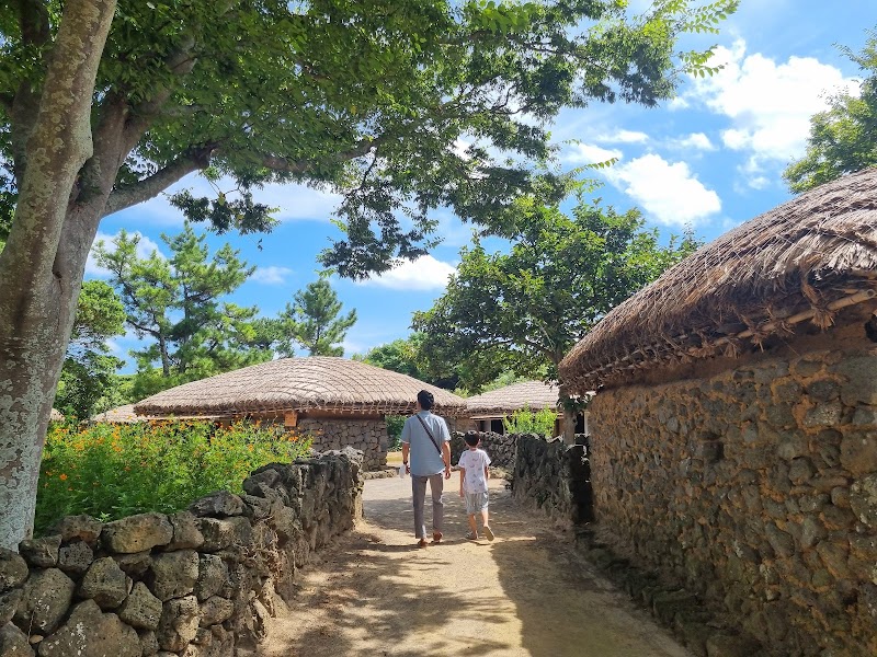 Jeju Folk Village Museum