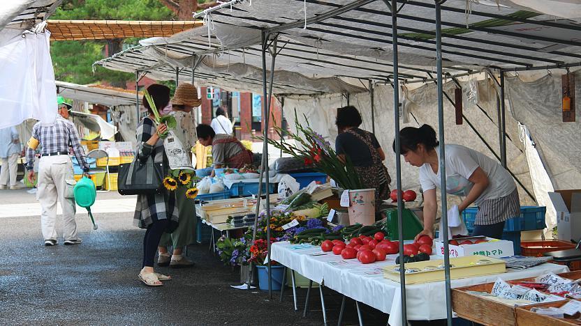 Jinya-mae Morning Market