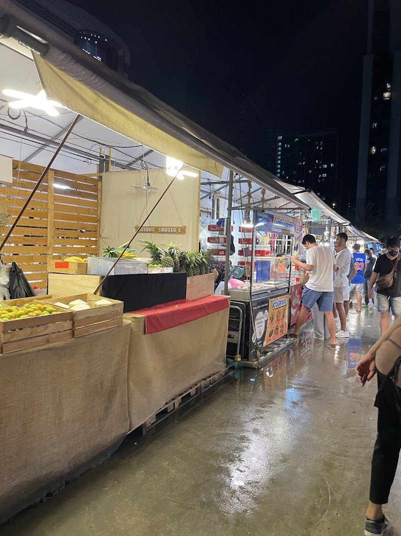 Jodd Fairs Night Market