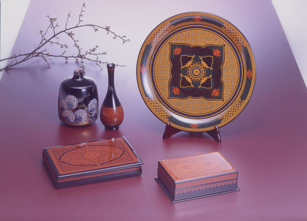 Kagawa Lacquerware (Sanuki-nuri)