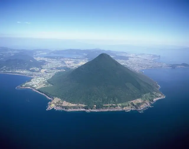 Kaimon-dake (Satsuma Fuji)