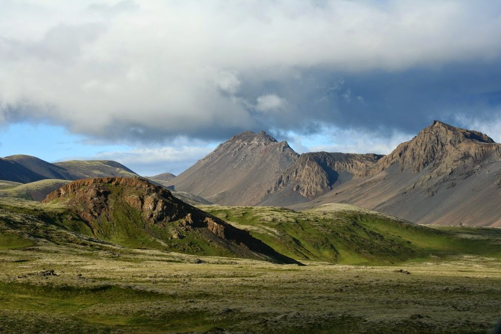 Kaldidalur Highland Road