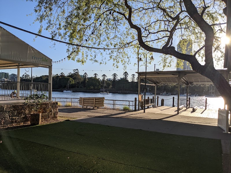 Kayaking the Brisbane River