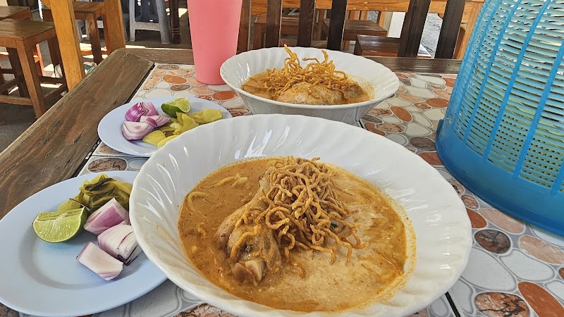 Khao Soi Khun Yai