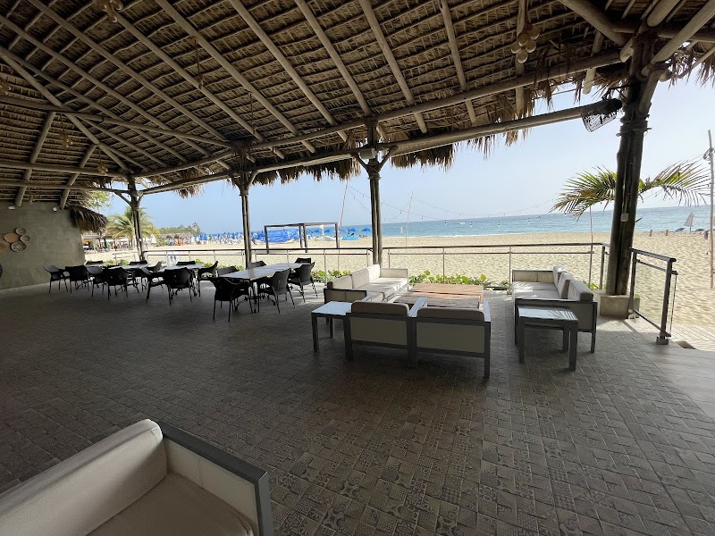 Kite Beach Restaurant Row