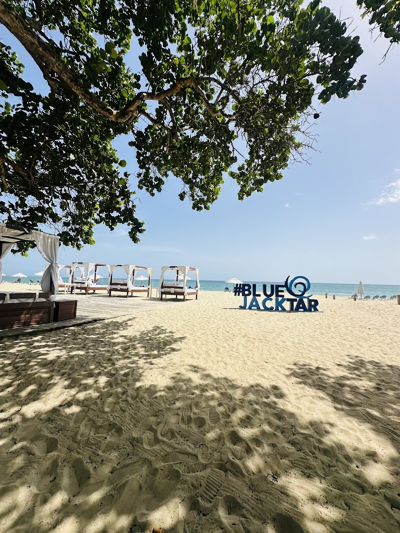 Kite Beach Restaurant Row