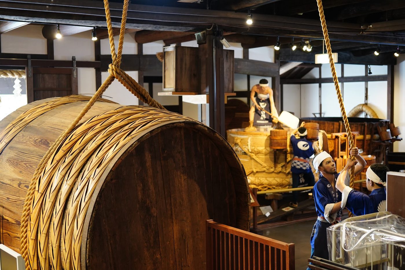 Kobe Sake Brewery Hakutsuru