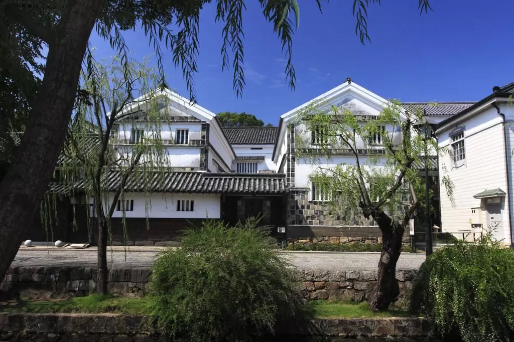 Kurashiki Folkcraft Museum