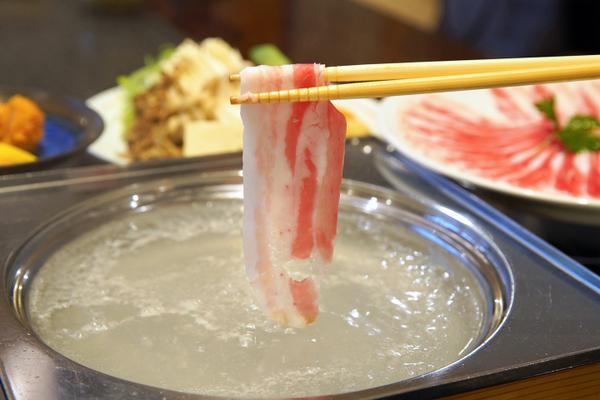 Kurobuta Shabu-shabu Ichi ni San