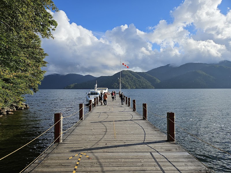 Lake Chuzenji Boat Tour