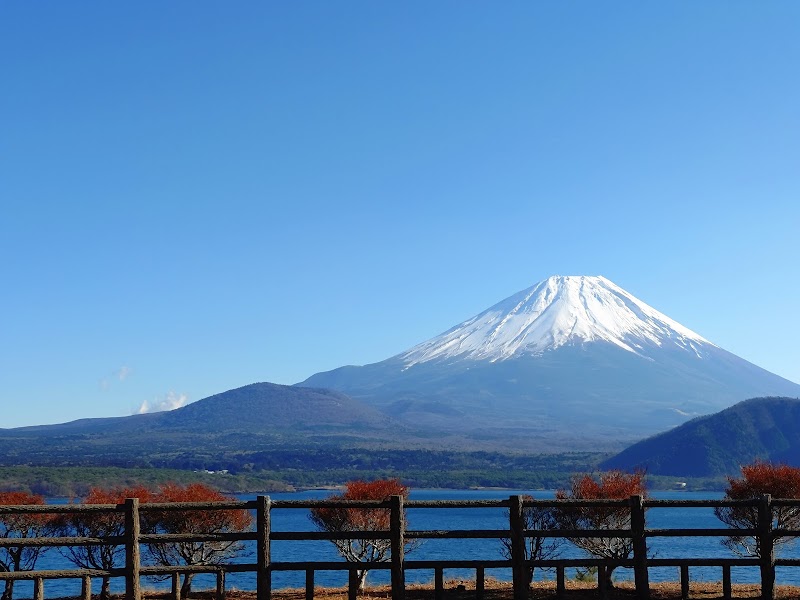 Lake Motosu Viewpoint