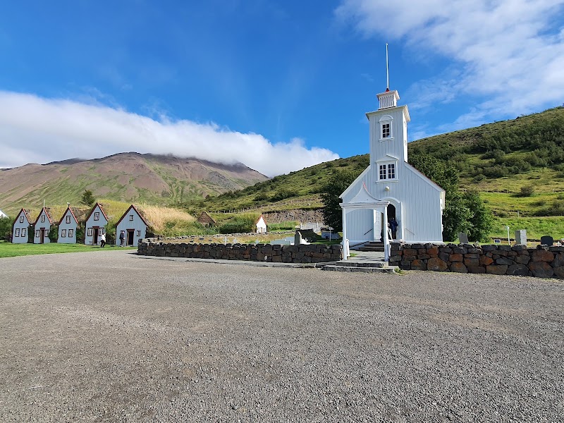 Laufás Turf Farm