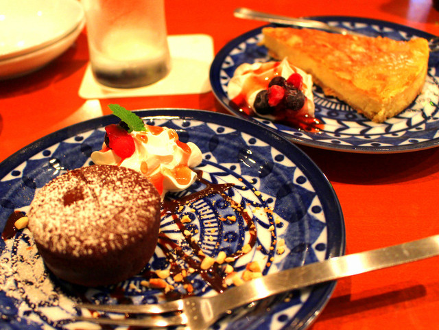 Little Plum Cafe