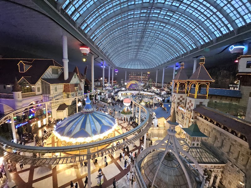 Lotte World