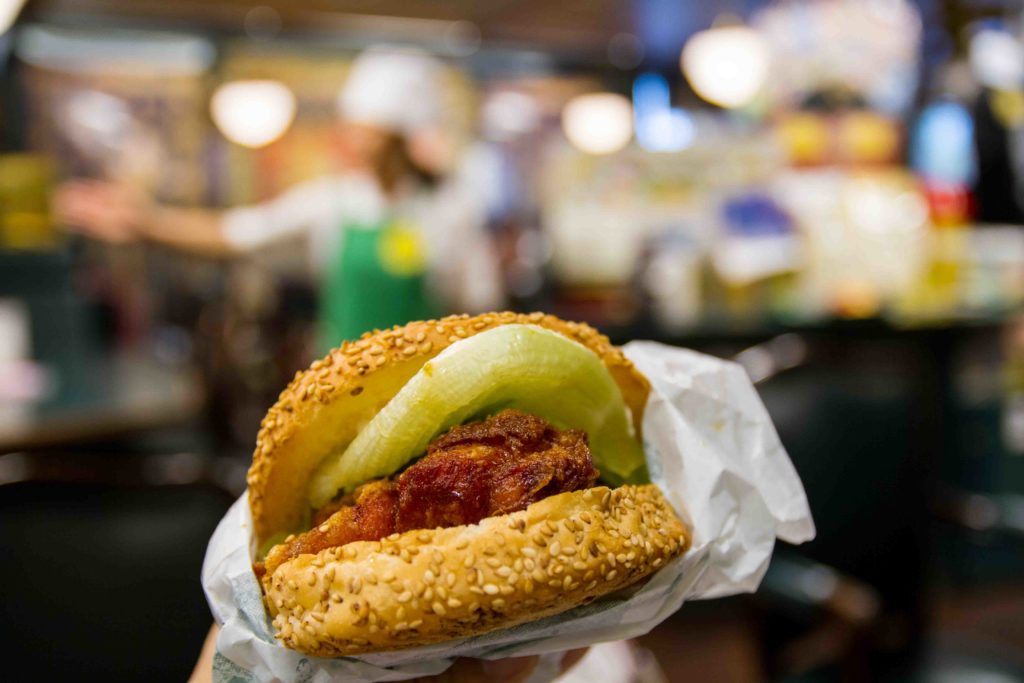 Lucky Pierrot (Hakodate Burger)