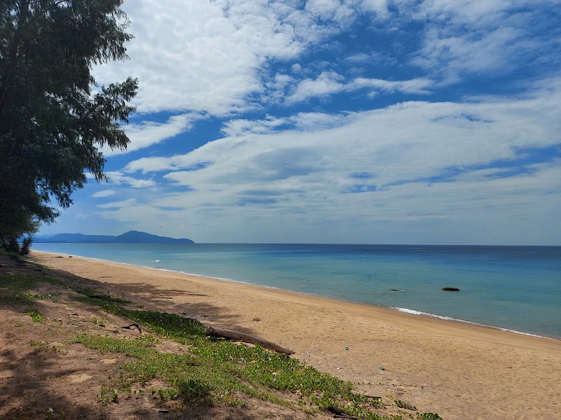 Mai Khao Beach