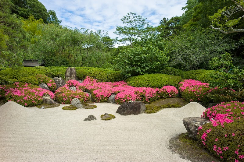 Meigetsu-in