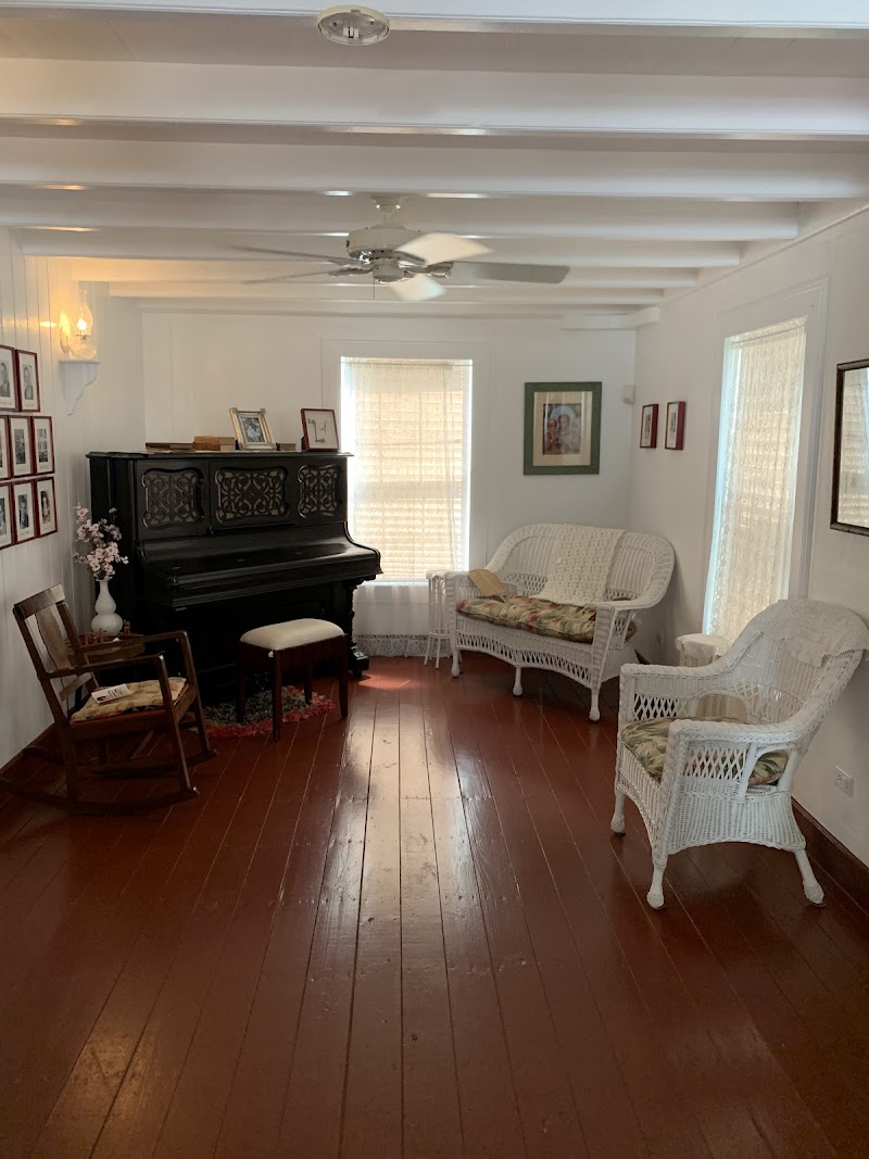 Mission House (Bodden Town)