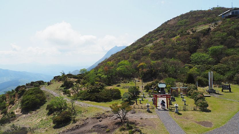 Mount Tsurumi