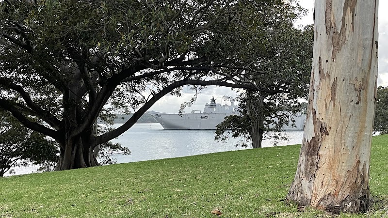 Mrs Macquarie's Chair