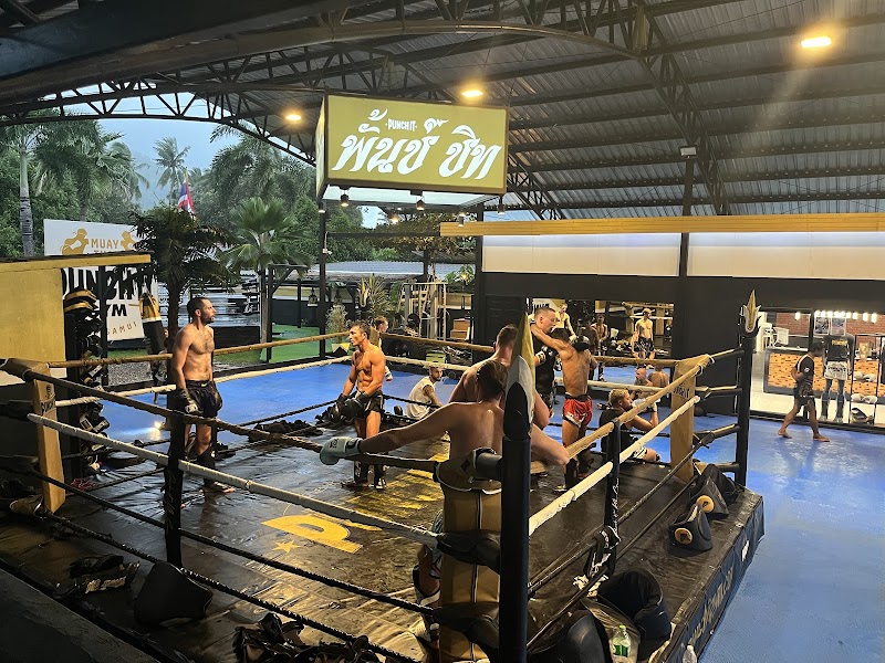 Muay Thai Training