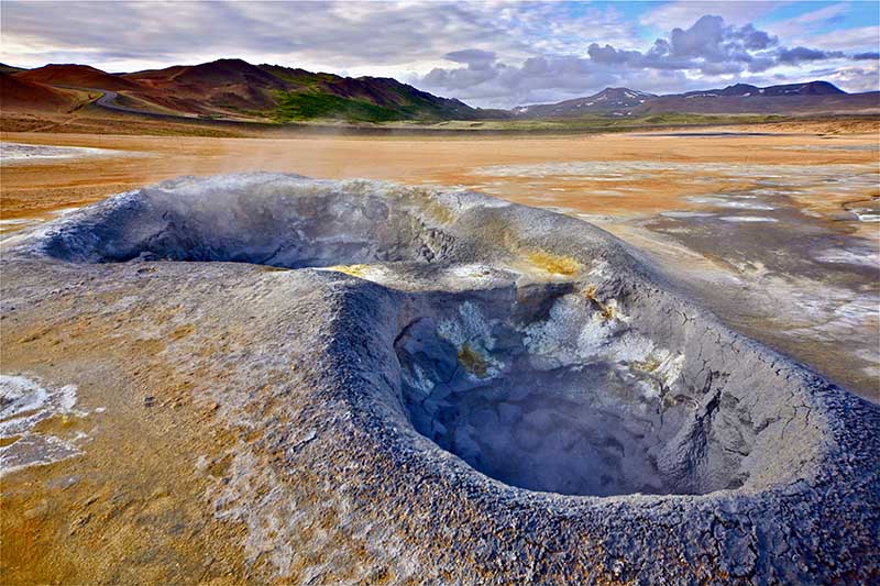 Námaskarð Geothermal Area (Hverir)