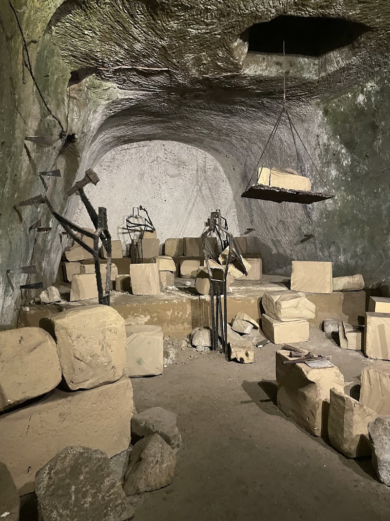 Naples Underground (Napoli Sotterranea)
