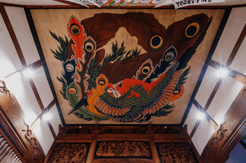 Obuse Ganshoin Temple Hokusai Ceiling