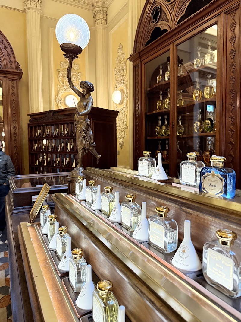 Officina Profumo-Farmaceutica di Santa Maria Novella