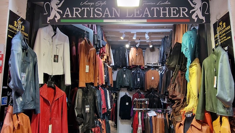 Officine Creative Leather Workshop