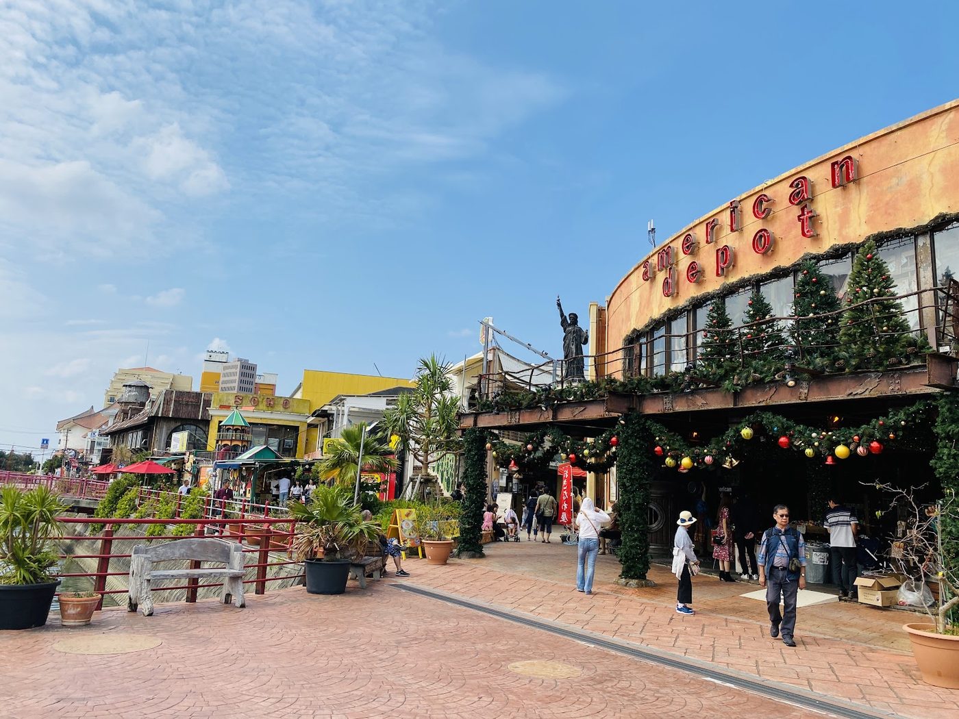 Okinawa American Village Chatan