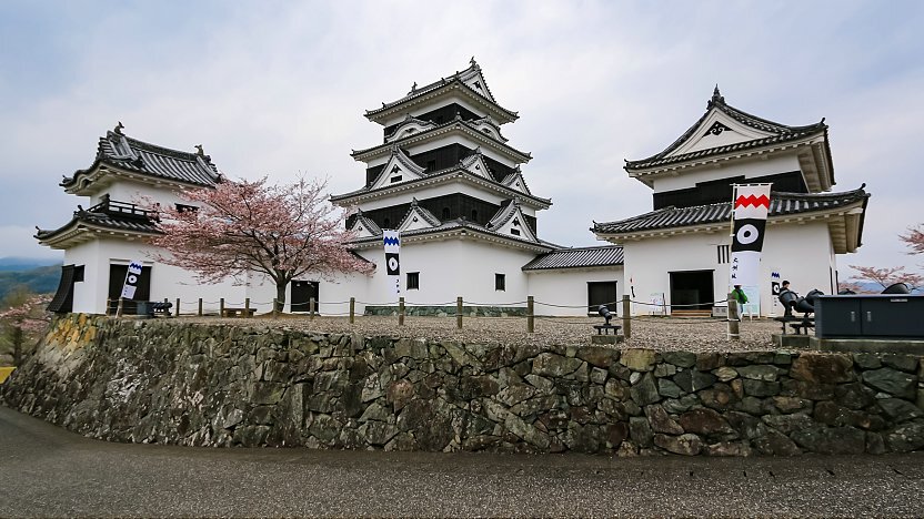 Ozu Castle Town