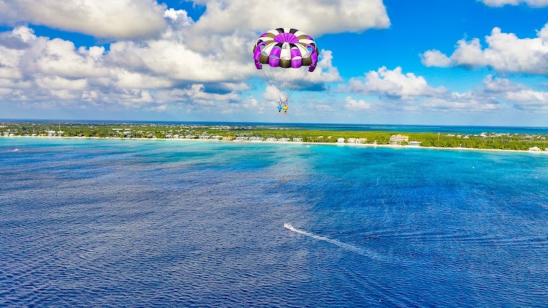 Parasailing Grand Cayman